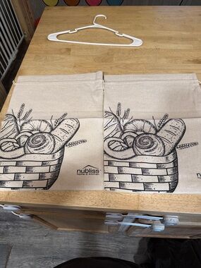 Home & Kitchen Printed Bread Basket Kitchen bags - Beige and Black 2 pack (6)